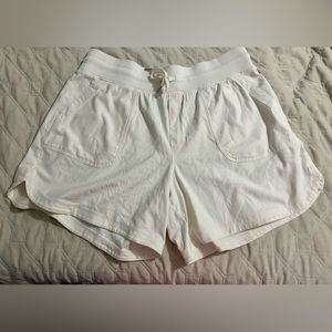 Athleta 1x Plus shorts